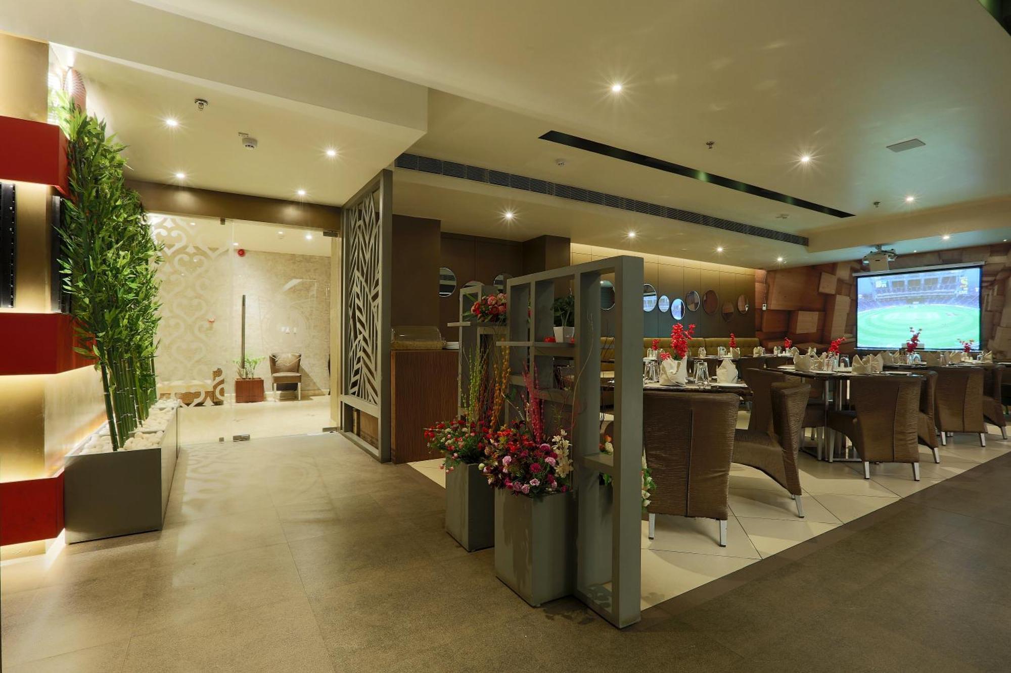 Hotel Prithvi Palace Igi Airport Delhi New Delhi Exterior photo