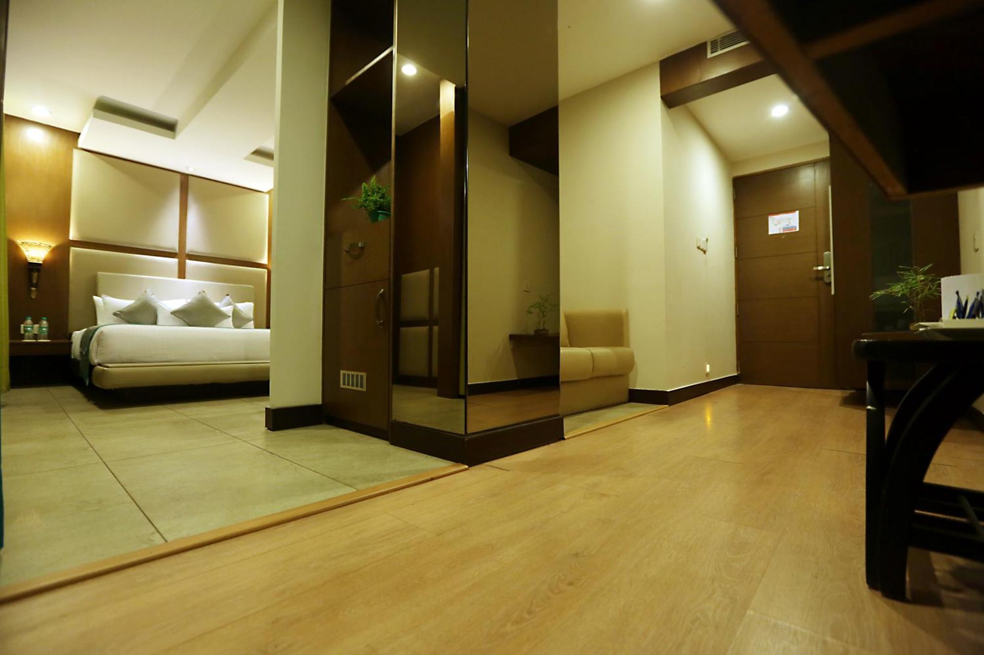 Hotel Prithvi Palace Igi Airport Delhi New Delhi Exterior photo