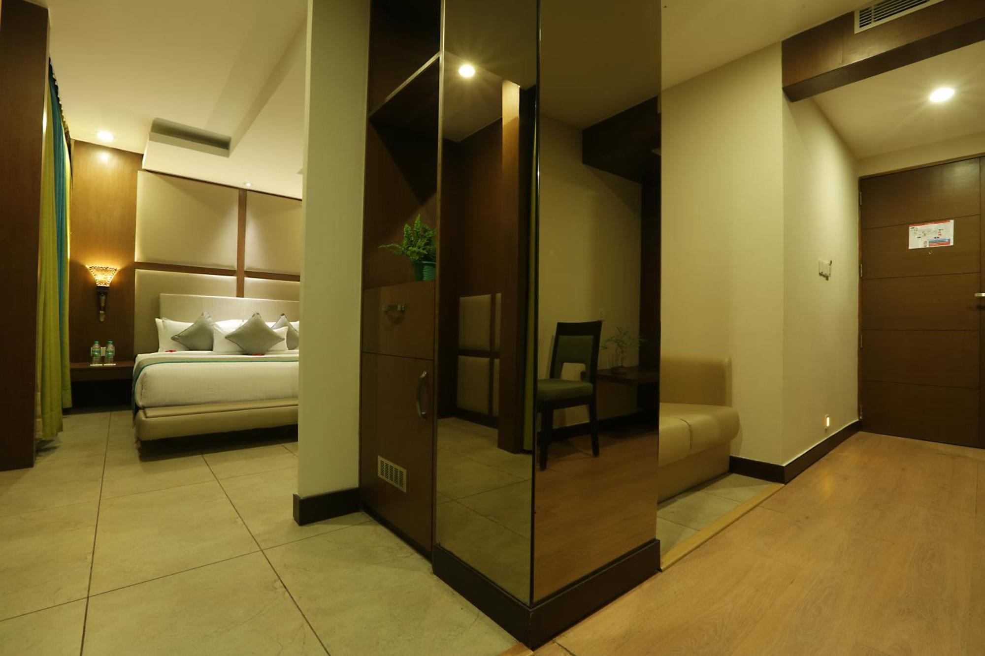Hotel Prithvi Palace Igi Airport Delhi New Delhi Exterior photo
