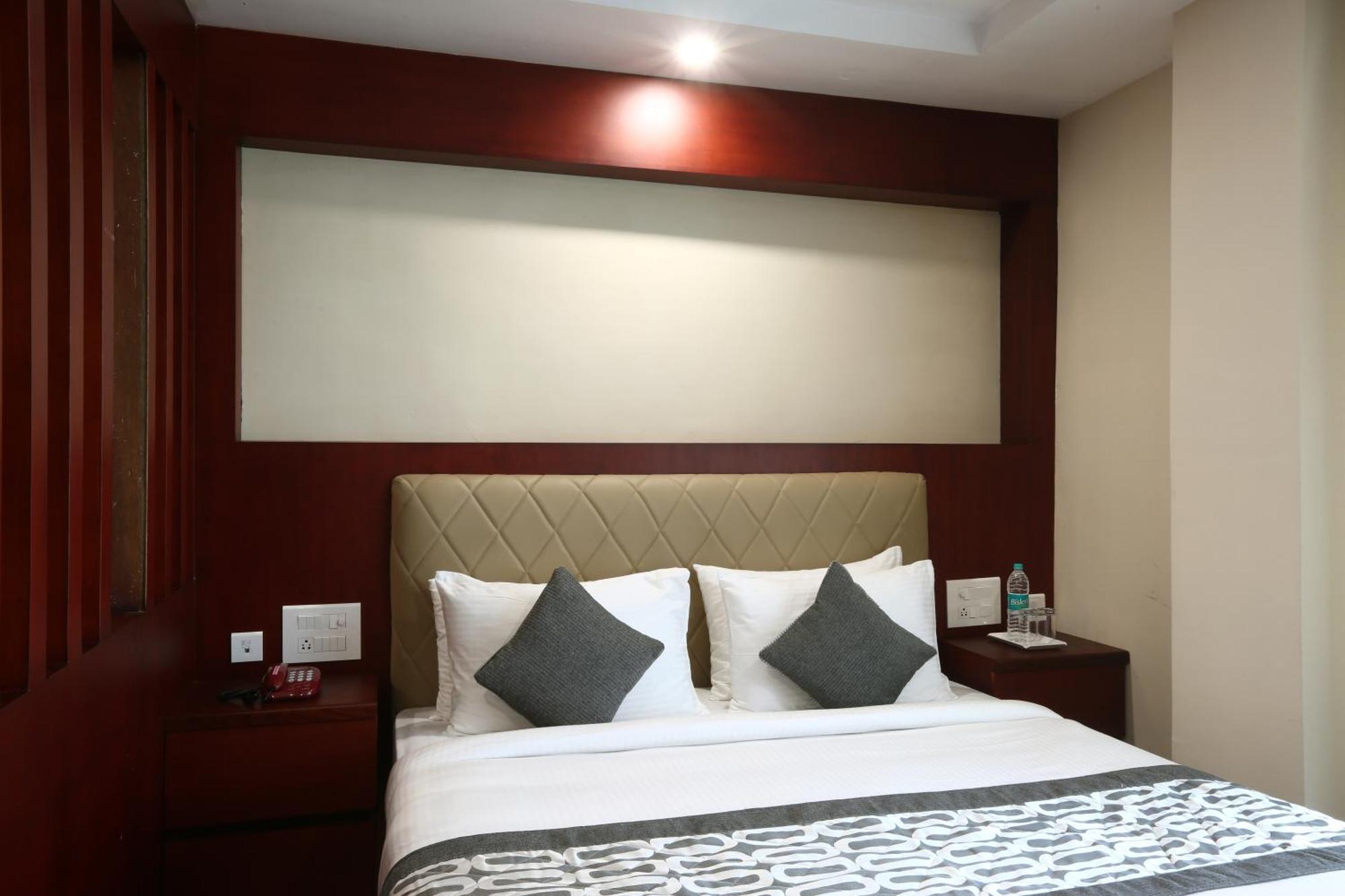 Hotel Prithvi Palace Igi Airport Delhi New Delhi Exterior photo